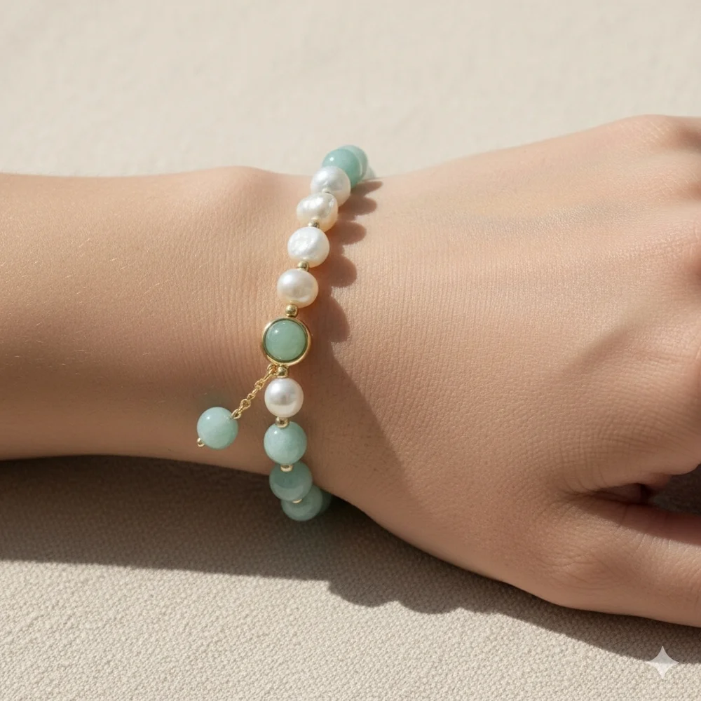 Jade and White pearl stretch bracelet